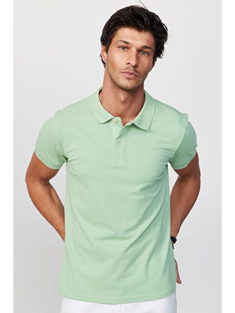 TUDORS Erkek Slim Fit Dar Kesim %100 Pamuk Düz Pike Yeşil Polo Yaka Tişört