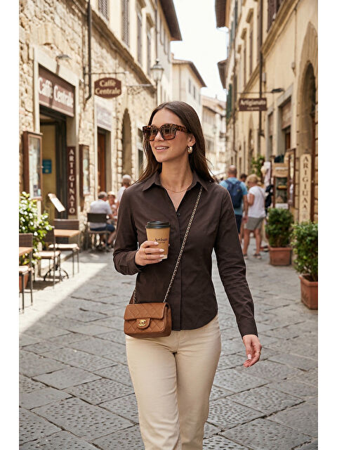 Lela Pamuklu Slim Fit Klasik Yaka Çizgili Kadın Gömlek 6777423