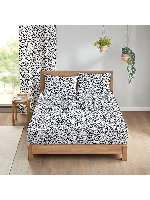 Evmila Kalp Desenli Baskılı 180x200 Çift Kişilik Lastikli Çarşaf Seti Beyaz - S000291112-23173
