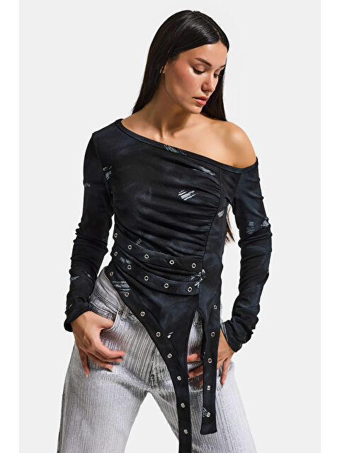 It's Basic Kadın Siyah w5 Omzu Açık Parça Detaylı Özel Tasarım Bluz - S000526364-19351