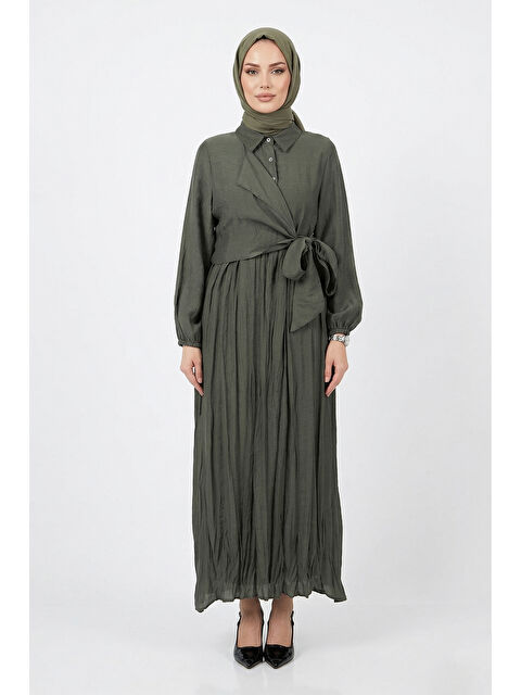 Remsa Belden Bağlamalı Kolları Latik Detaylı Nil Elbise 747 Yeşil