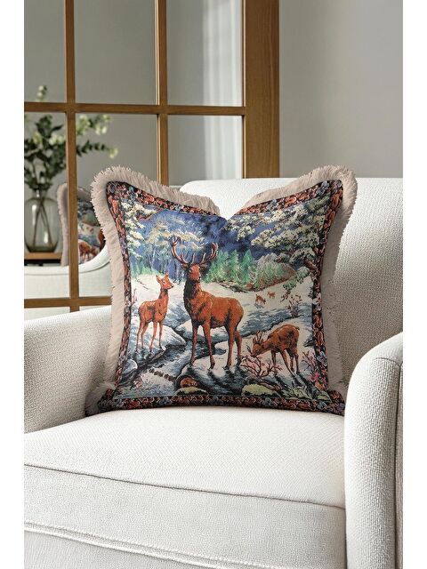 Milbay Grup Lüks Orman Manzaralı Saçaklı Yastık Kılıfı - Geyik Figürlü Rustik Bej Püsküllü Kırlent Kılıfı