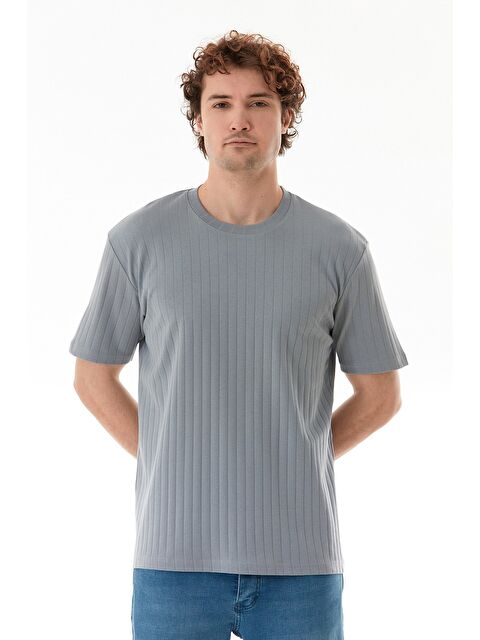 Fullamoda Şeritli Bisiklet Yaka %100 Pamuk Tişört - S000380607-20600