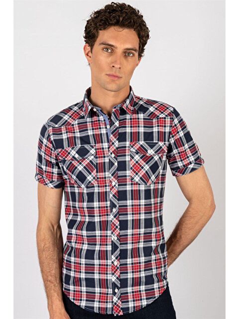 TUDORS Slim Fit Kısa Kollu Ekose Çift Cep Kapaklı Erkek Gömlek