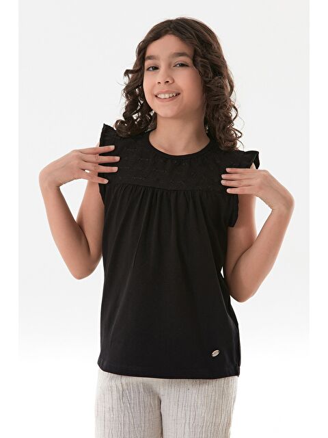 Fullamoda Kolu Fırfırlı Çiçek Nakışlı Kız Çocuk Bluz - S000380702-19351