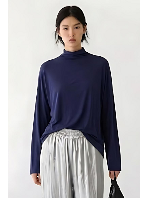 Mevra NORA | Dik Yaka Rahat Kesim Bluz İndigo