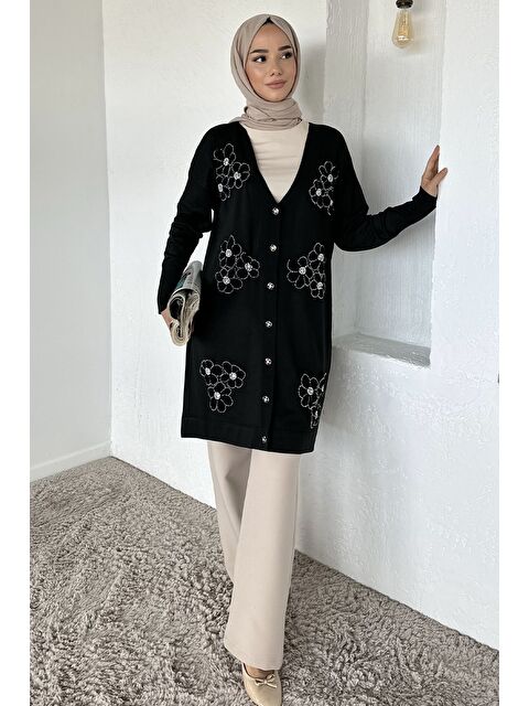 Julude Gülseli Çiçek Fistolu Taş İşlemeli Ön Düğmeli Tesettür Triko Hırka - S000470327-19351