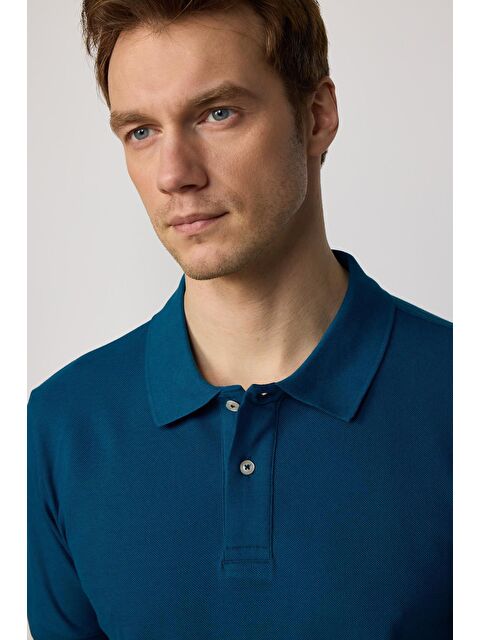 TUDORS Erkek Slim Fit Dar Kesim %100 Pamuk Düz Pike Petrol Mavi Polo Yaka Tişört