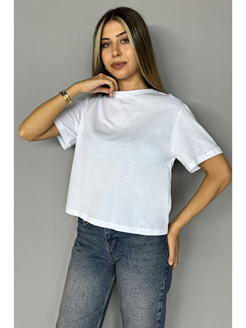 Gülseli Bisiklet Yaka Basic Salaş Kadın Tişört - S000310030-20063