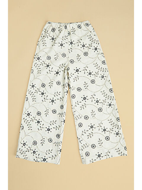Fullamoda Çiçek Nakışlı Keten Görünümlü Kız Çocuk Pantolon