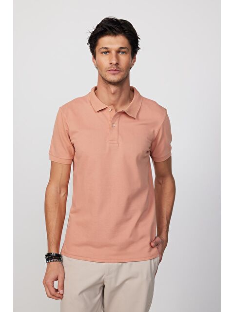 TUDORS Erkek Slim Fit Dar Kesim %100 Pamuk Düz Pike Somon Renk Polo Yaka Tişört