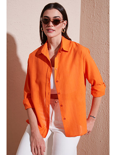 Lela Keten Ve Pamuk Karışımlı Regular Fit Önü Kısa Arkası Uzun Kadın Gömlek 6772853 - S000359103-20014