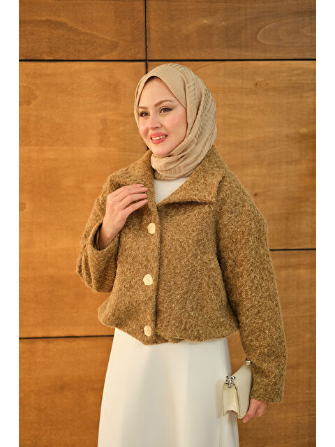 Locco Moda Kadın Düğmeli Kısa Keçe Kaban Vizon - S000494495-26429