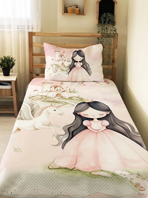 Evmila Masal Prensesi Desenli  Çocuk Tek Kişilik Pike Takımı 160x220 cm - S000164118-23173