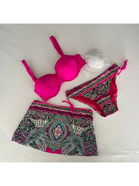 Hazelin Kadın Fuşya Taş İşlemeli Desenli 3 Parça Bikini Takım HZL25S-LC3326 - S000355550-18686
