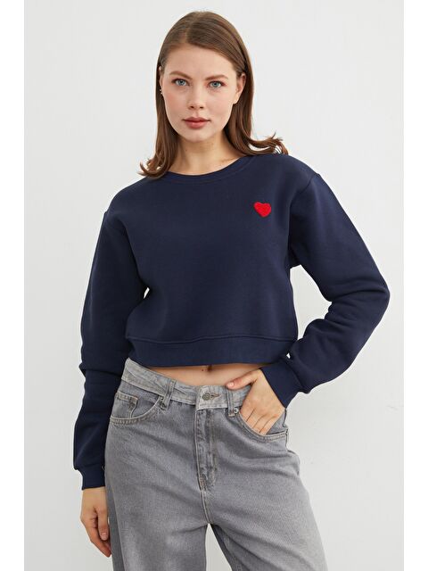 Fullamoda 3 İplik Kalp Nakışlı Crop Sweatshirt - S000469640-21164