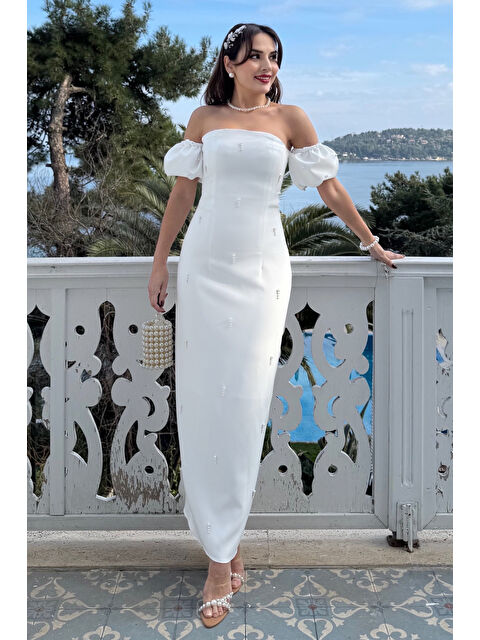 Lafaba Kadın Beyaz Straplez Yaka İnci İşlemeli Uzun Söz Nişan Nikah Elbise