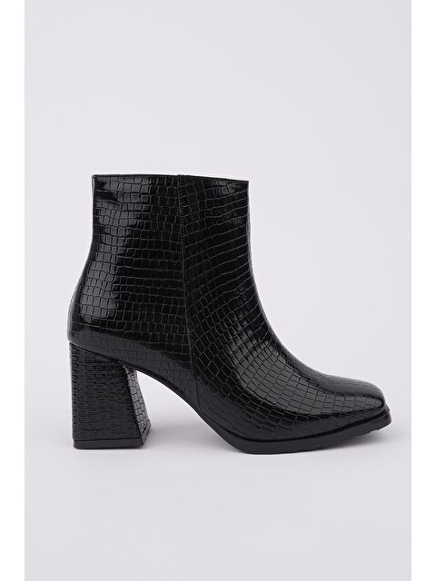 Muggo DİVİNA Küt Burun Kalın Topuklu Fermuarlı Kadın Bot - S000445385-15542