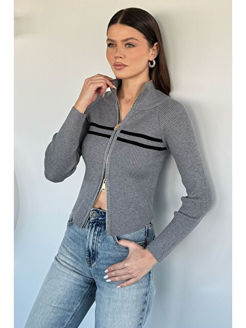 Gülseli Kadın Dik Yaka Çift Fermuarlı Triko Hırka - S000517453-20600