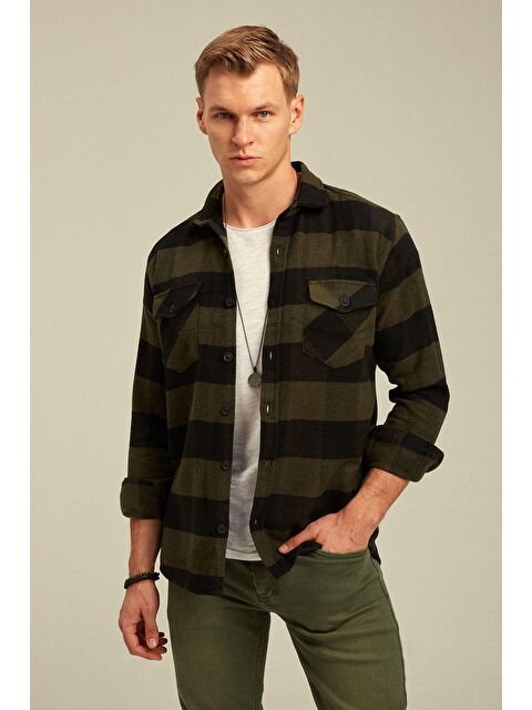 Tarz Cool Erkek Slim Fit Uzun Kollu Çift Cepli Ekoseli Oduncu Gömlek - S000141648-18547