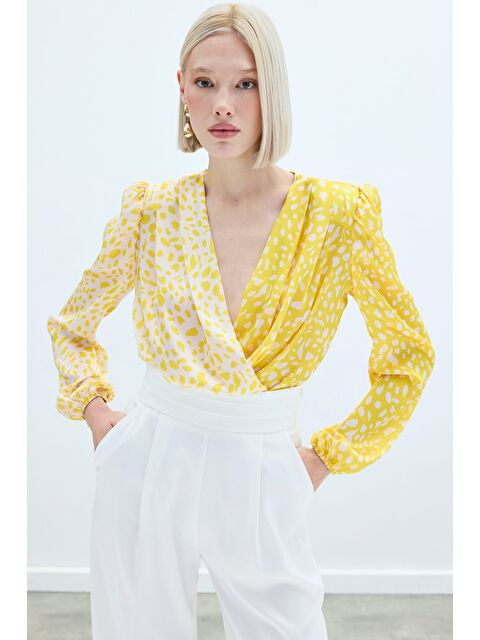 SATEEN Kruvaze Desenli Bodysuit - Sarı-Ekru - S000323095-5405
