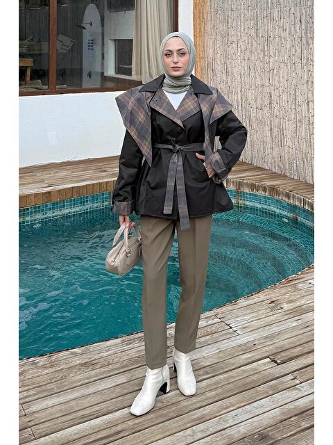 Lamelif Ekose Yaka Bağlama Detaylı Mont Koyu Kahve - S000518504-29704