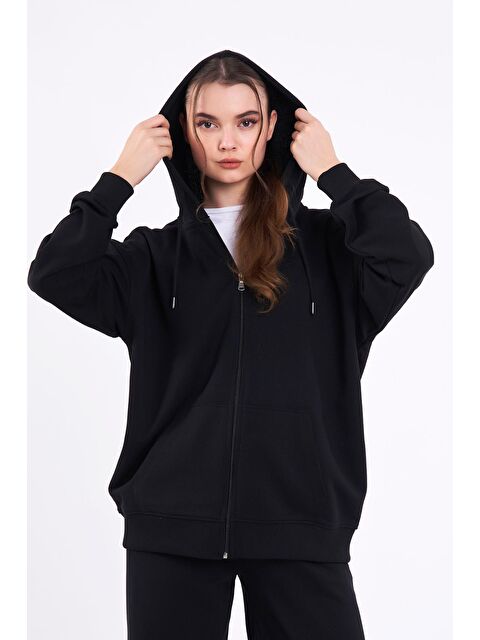 Mmetalic Siyah Kanguru Cepli Kapüşonlu Fermuarlı Oversize Kadın Sweatshirt - S000233412-19351