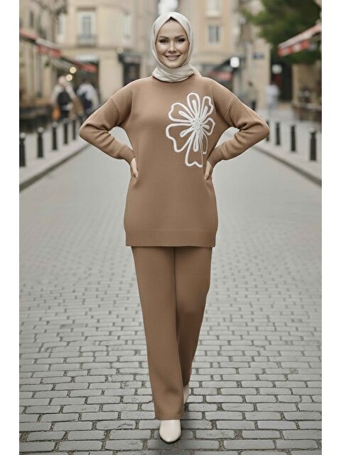 Tofisa Çiçek Nakışlı İkili Triko Takım Vizon - 28062-VIZON - S000488868-26429