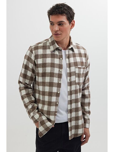 TUDORS Erkek Slim Fit Dar Kesim Uzun Kollu Cepli Kareli Dama Desenli Kışlık Oduncu Gömlek - S000519156-23173