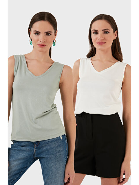 Lela Slim Fit V Yaka Kalın Askılı 2' li Paket Kadın Bluz 5864384S2 - S000386690-6348