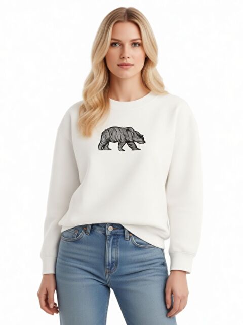 Trendseninle Beyaz Boz Bear Baskılı Oversize Bisiklet Yaka Sweatshirt - S000489795-20063