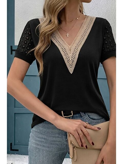 Jane's Kadın Kısa Kollu V Yakalı Dantel Detaylı Viskon Bluz