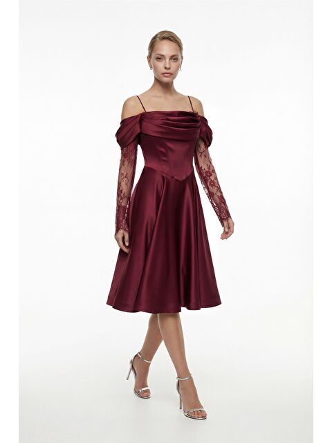 Lafaba Kadın Bordo Dar Kalıp Dantel Detaylı Midi Söz Nişan Nikah Abiye Elbise - S000506618-19951
