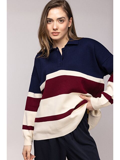 Saade Lacivert Renk Bloklu Çizgili Polo Yaka Oversize Kazak - S000506624-21164