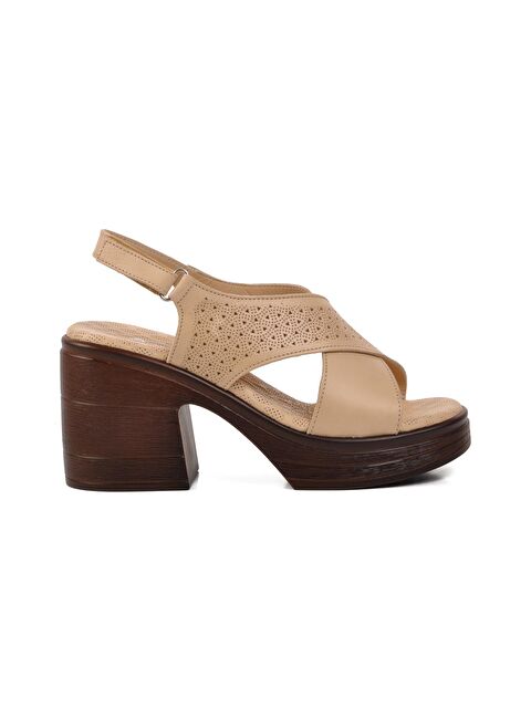 Ayakmod Bej Hakiki Deri Kadın Topuklu Sandalet 523001 - S000149620-19927