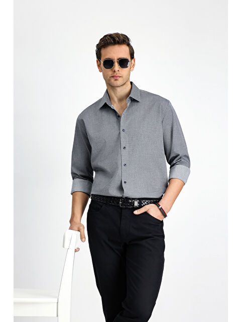 Kiğılı Uzun Kol Slim Fit Dar Kesim Klasik Desenli Pamuk Gömlek