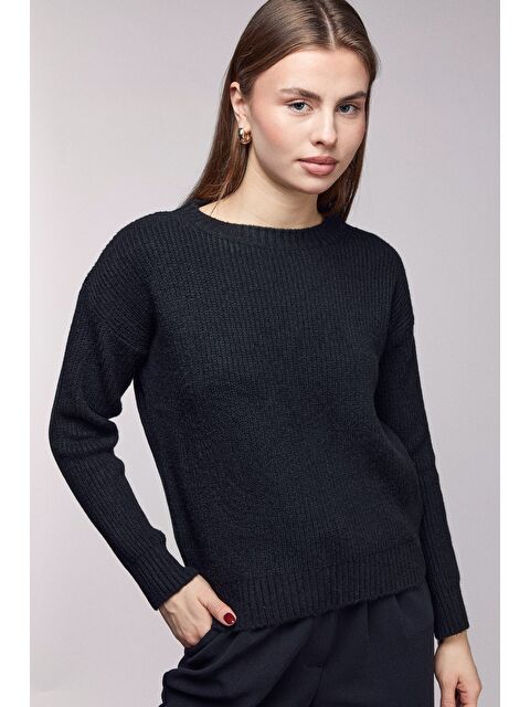 Saade Siyah Bisiklet Yaka Dokulu Triko Kazak - S000506636-19351