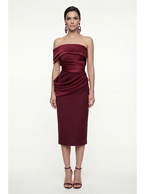 Lafaba Kadın Bordo Kayık Yaka Pile Detaylı Midi Söz Nişan Nikah Abiye Elbise - S000506643-19951