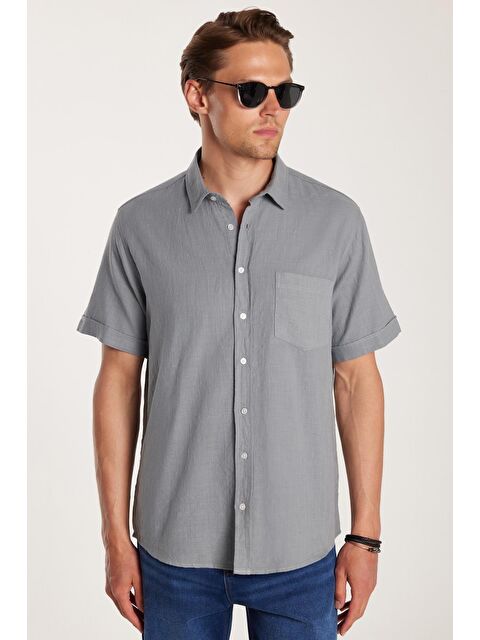 TUDORS Erkek Regular Fit Klasik Kesim %100 Pamuk Keten Doku Cepli Gri Gömlek - S000519195-20600