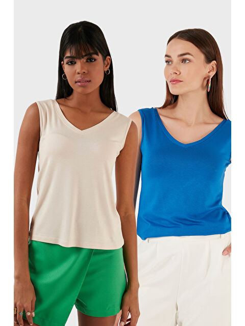 Lela Slim Fit V Yaka Kalın Askılı 2' li Paket Kadın Bluz 5864384S2 - S000386690-5443