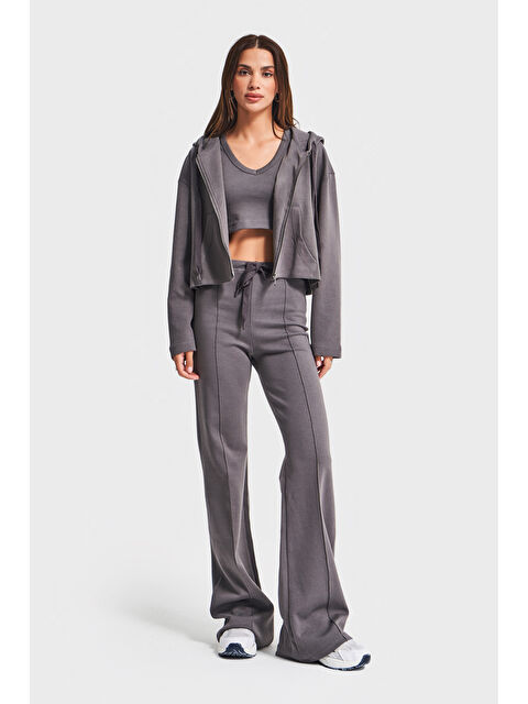 It's Basic Kadın Antrasit Renk w5-45 Örme Kumaş Flare Eşofman Büstiyer ve Fermuarlı Sweatshirt 3'lü Kombin Takı - S000439684-29666