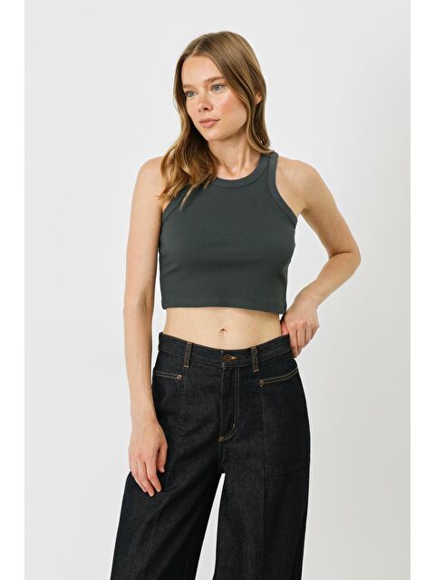 C&City Kadın Halter Yaka Fitilli Esnek Crop Atlet 925 Füme - S000226324-33408