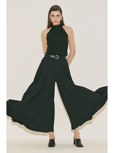 Manuka Etek Formlu Geniş Pantolon Siyah - S000529513-19351