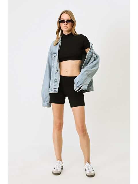 C&City Kadın Kısa Kol Dik Yaka Crop Fitilli Bluz 922 Siyah - S000226325-19351