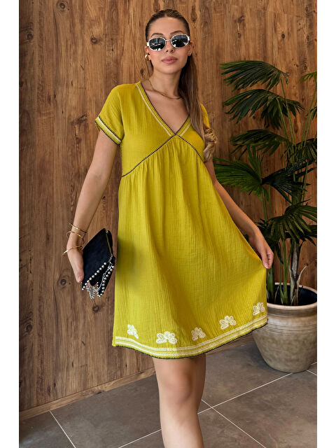 Gülseli Kısa Kol Nakış Detaylı Elbise - S000289580-18194