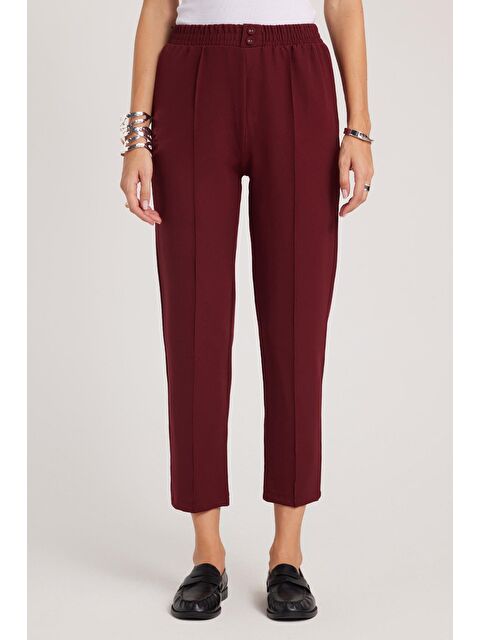 TUDORS Kadın Relax Fit Rahat Kesim Yüksel Bel Düz Paça Beli Lastikli Bordo Pantolon - S000523087-19951