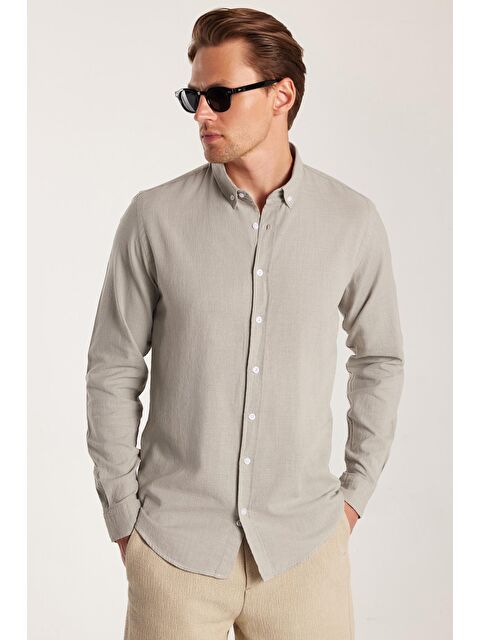 TUDORS Erkek Slim Fit Dar Kesim %100 Pamuk Keten Doku Düğmeli Yaka Gri Gömlek - S000519221-20600