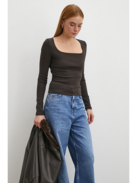 Never More Uzun Kol Kare Yaka Bluz Kahve - S000488885-23173