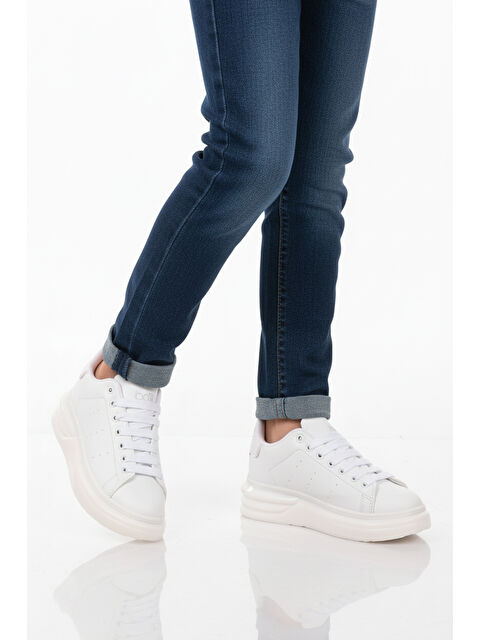 Ayakmod Beyaz Bağcıklı Cilt Hafifi Unisex Sneaker 628 G - S000496888-20063