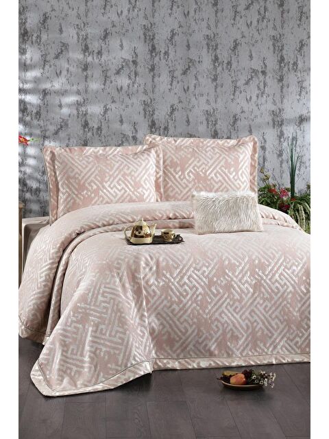 Çeyiz Diyarı Diamond Şönil Çift Kişilik Yatak Örtüsü 260x260 cm Somon - S000493255-24085